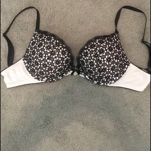 Victoria’s Secret Bra